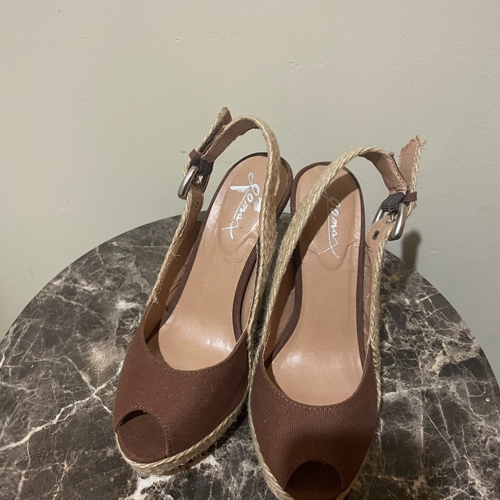 Women peep toe platform sandals. One time used!